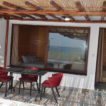 Kabano Beach Auberge Cafe Restaurant 물레이 부슬람 외부 사진