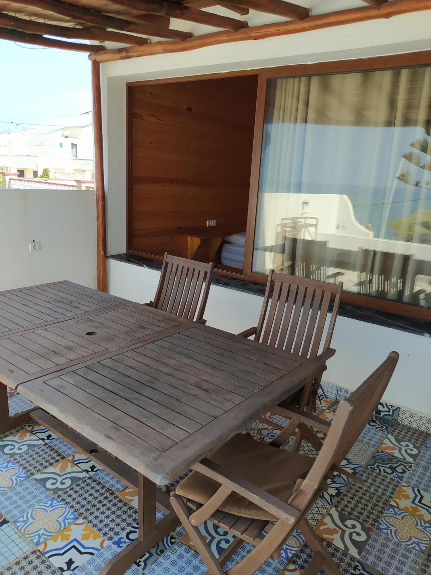 Kabano Beach Auberge Cafe Restaurant 물레이 부슬람 외부 사진