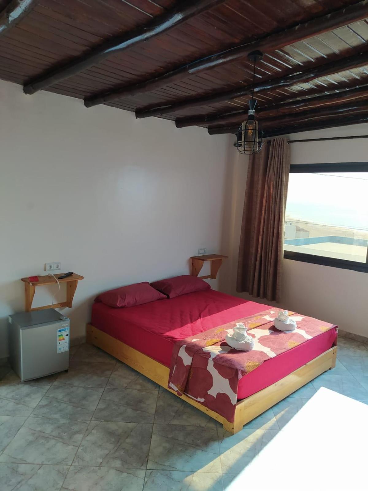 Kabano Beach Auberge Cafe Restaurant 물레이 부슬람 외부 사진